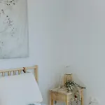 Stylish Stonehouse In アパート